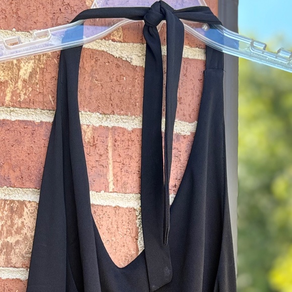 Black Halter Backless Drape Maxi Dress – Size: L - Picture 2 of 4